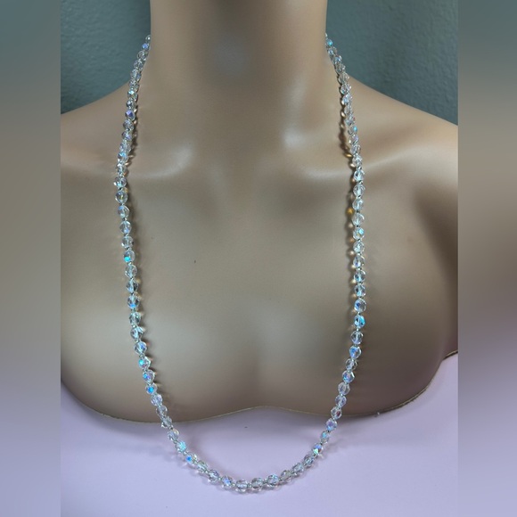 Dazzling Aurora Borealis Beaded Necklace - Picture 12 of 12